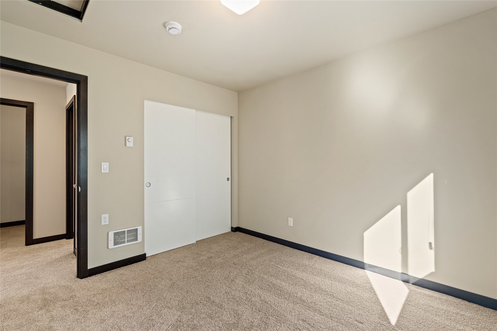 15111 13th Place Property Photo 18