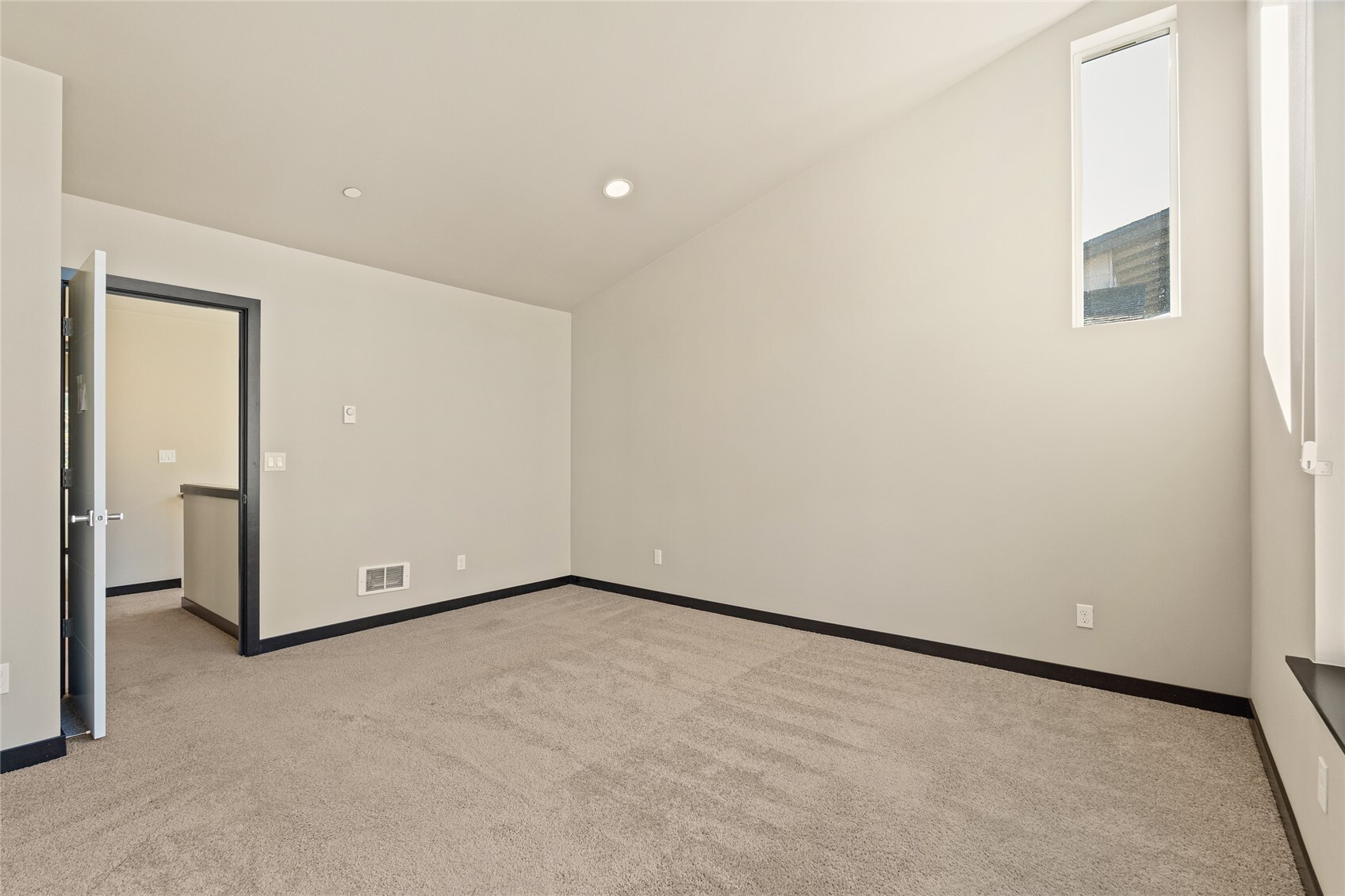 15111 13th Place Property Photo 22