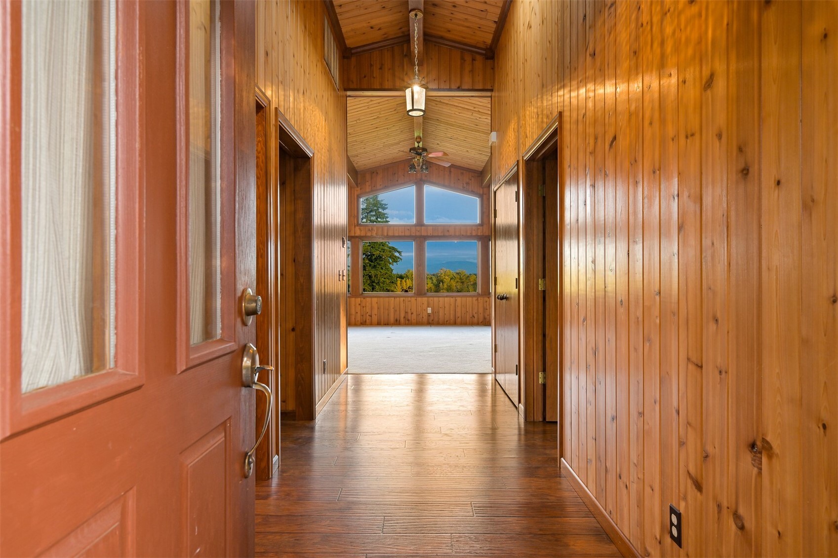 9385 Stein Road Property Photo 3