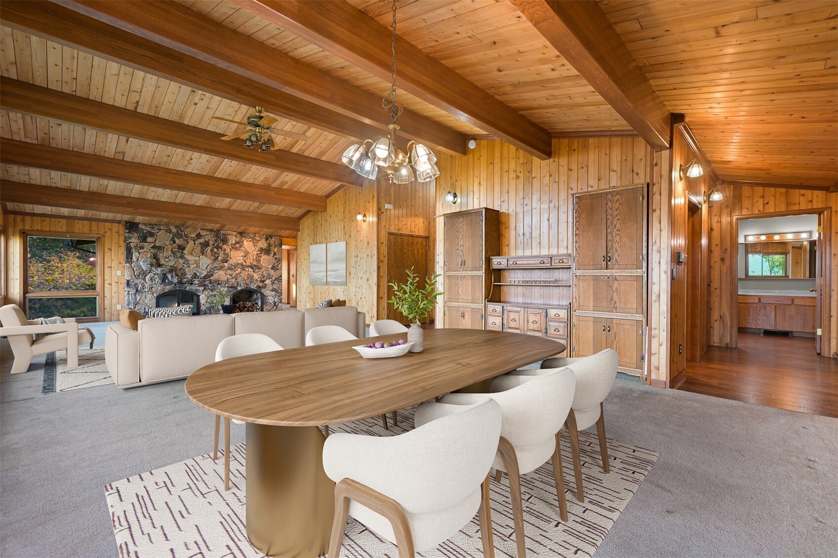 9385 Stein Road Property Photo 8