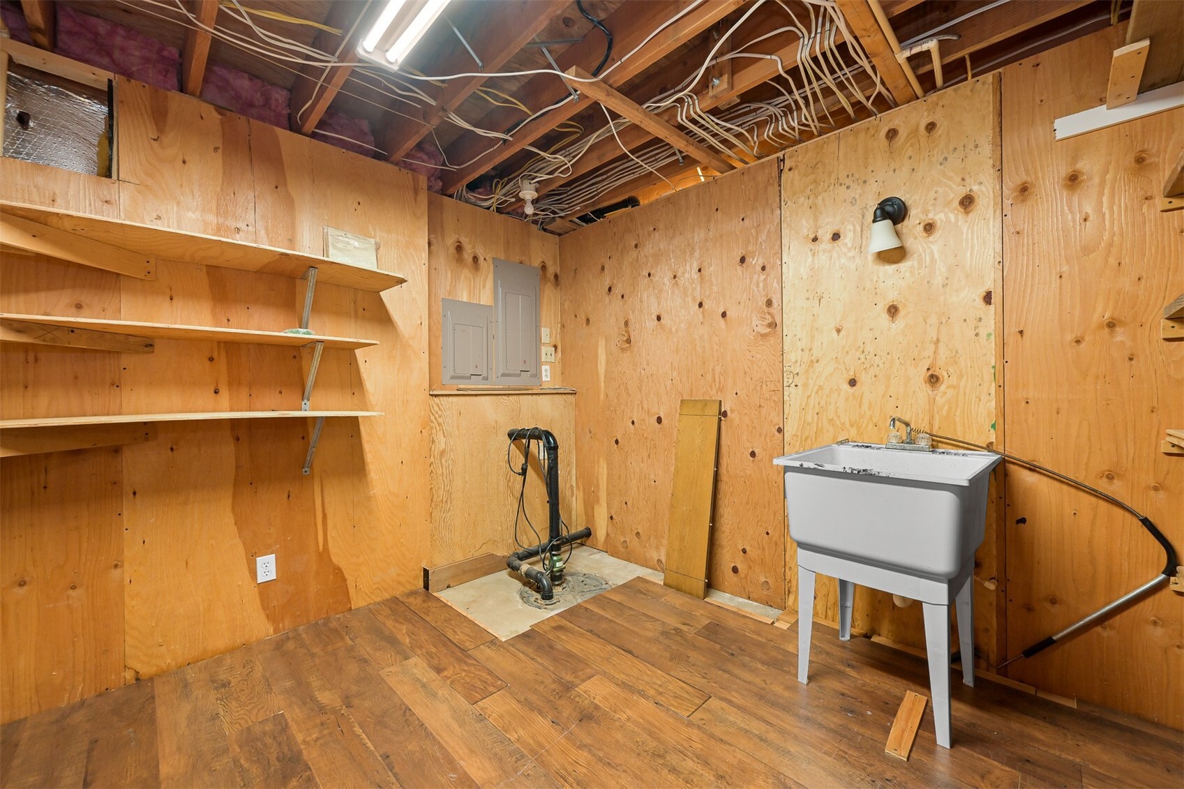 9385 Stein Road Property Photo 32
