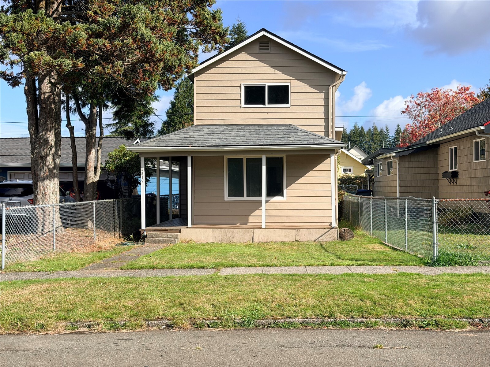 1317 5TH Street Property Photo 1