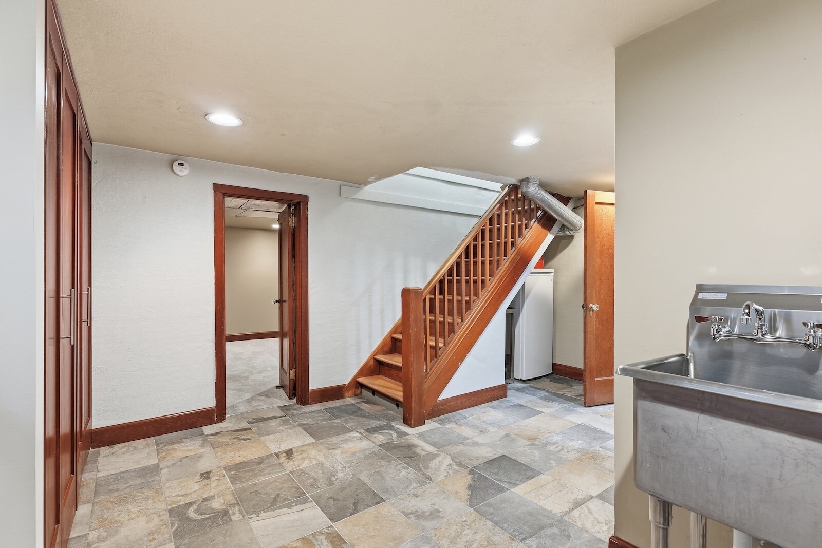 1560 28th Avenue Property Photo 18