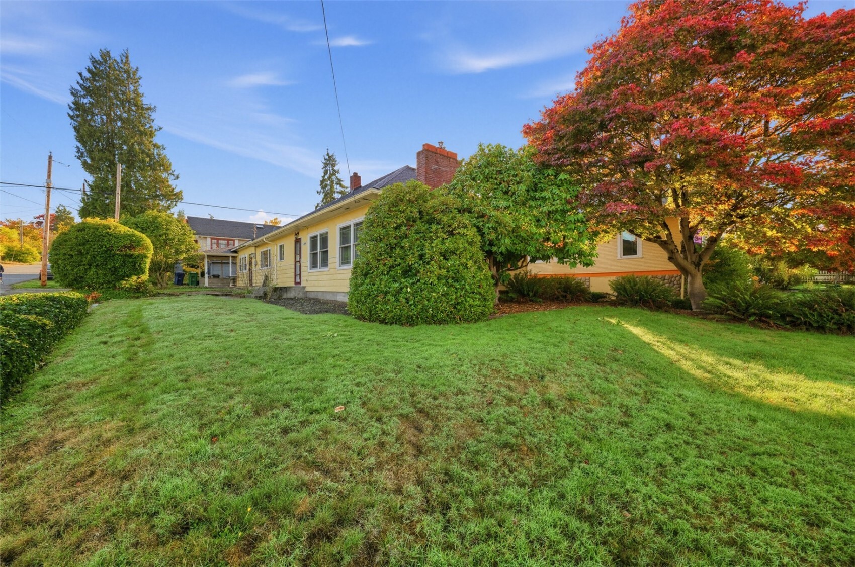 304 E Highland Avenue Property Photo 6