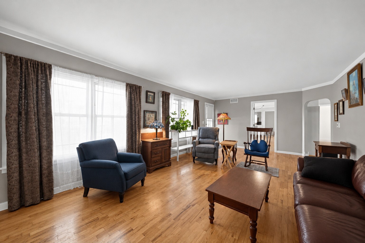 304 E Highland Avenue Property Photo 10