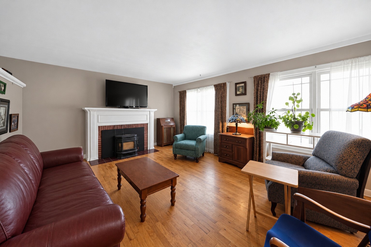 304 E Highland Avenue Property Photo 11