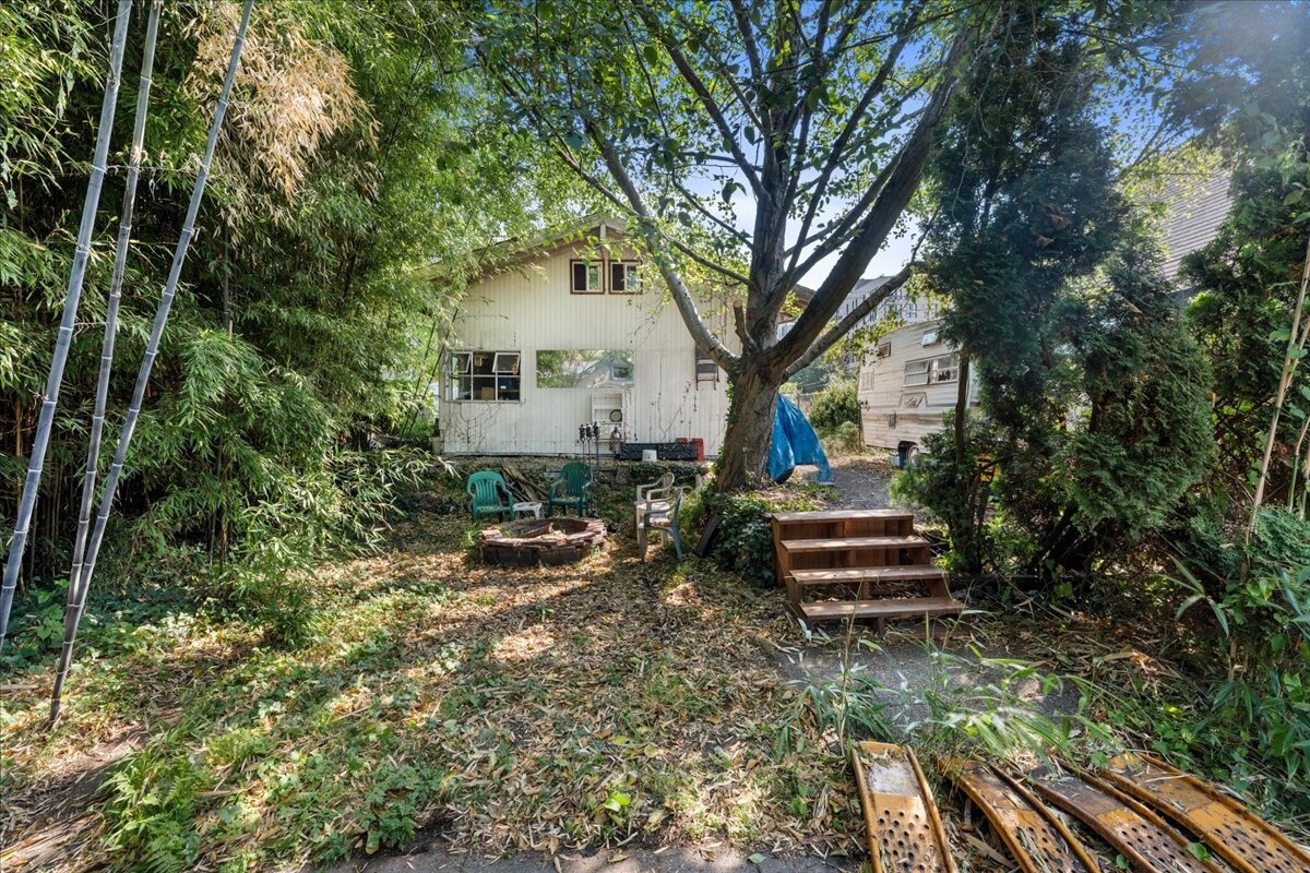 8730 Palatine Avenue Property Photo 6