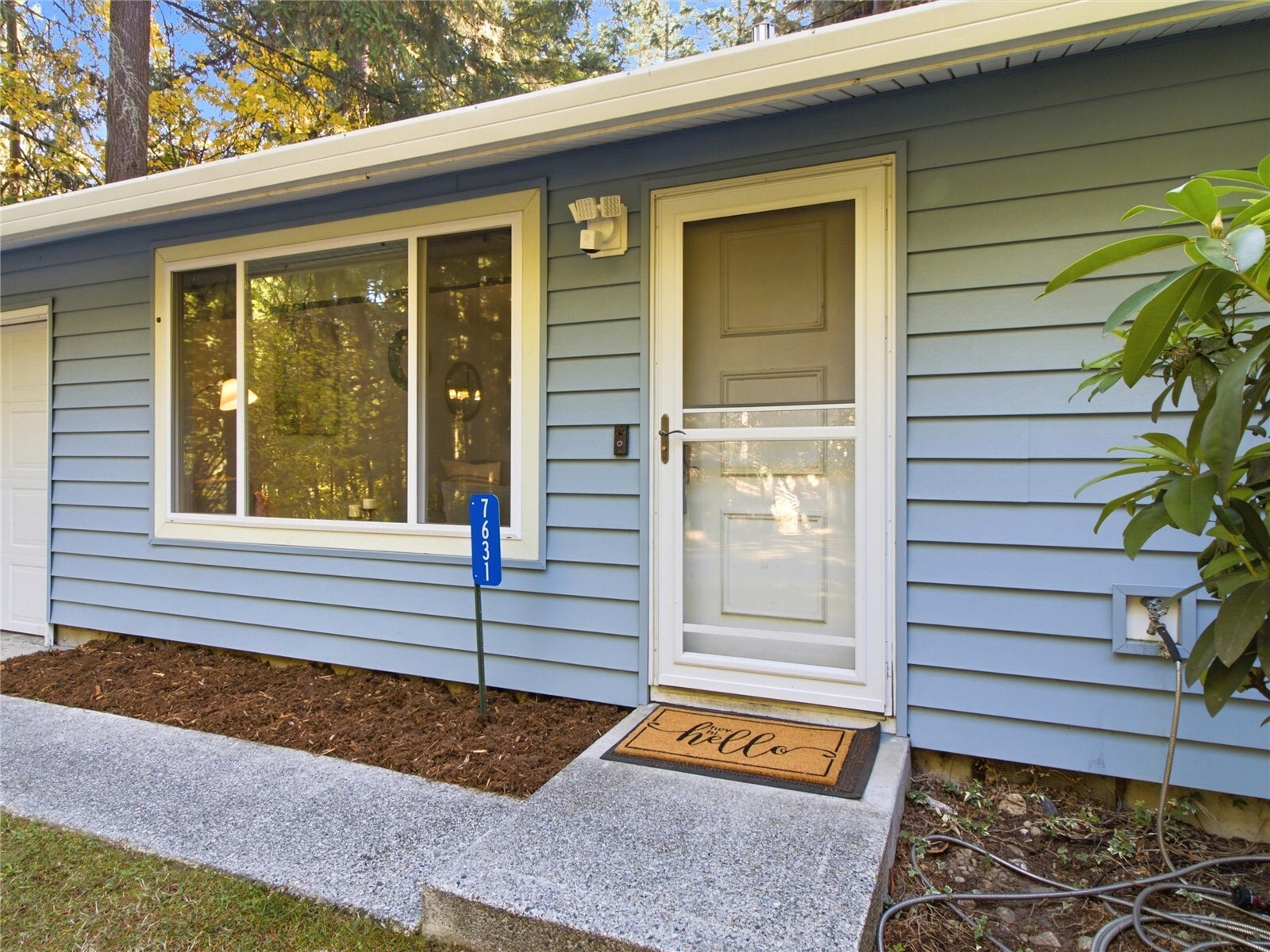 7631 Kittiwake Drive Property Photo 4