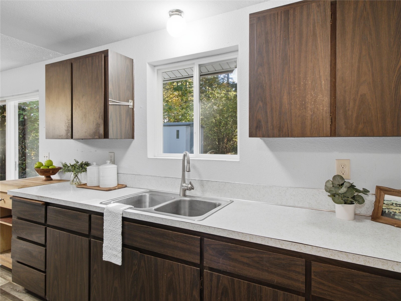 7631 Kittiwake Drive Property Photo 13