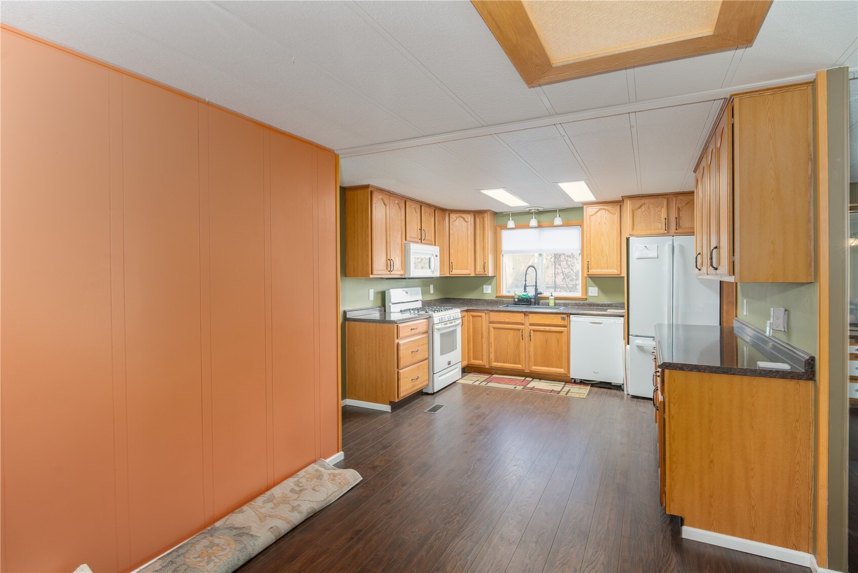 1111 Archwood Drive 405 Property Photo 10