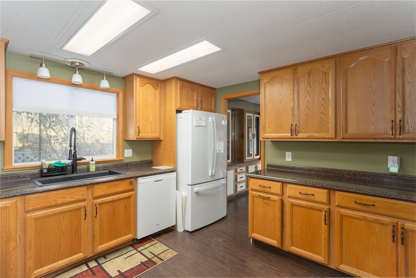 1111 Archwood Drive 405 Property Photo 11