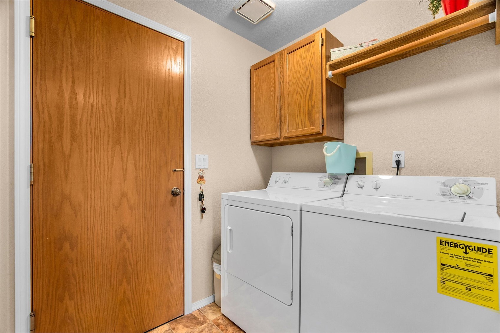 6100 60th Court Property Photo 28