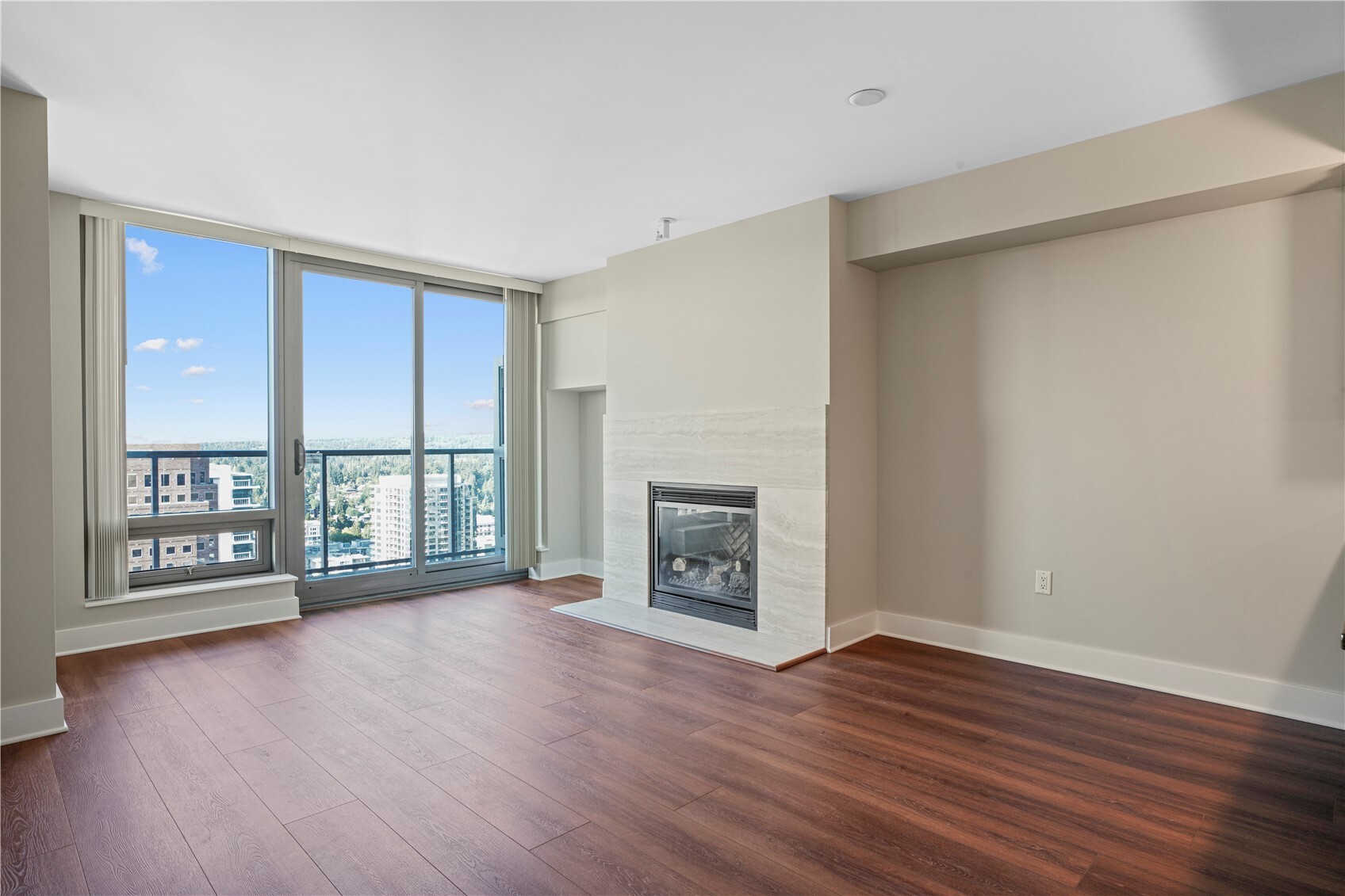 650 Bellevue Way 2907 Property Photo 14
