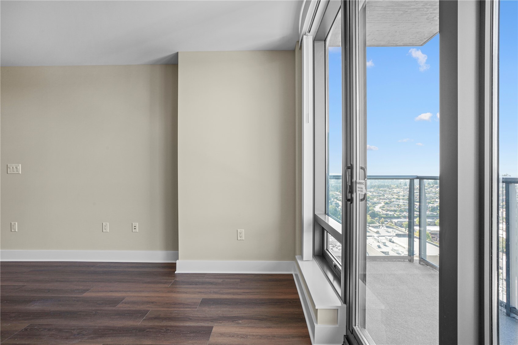 650 Bellevue Way 2907 Property Photo 16