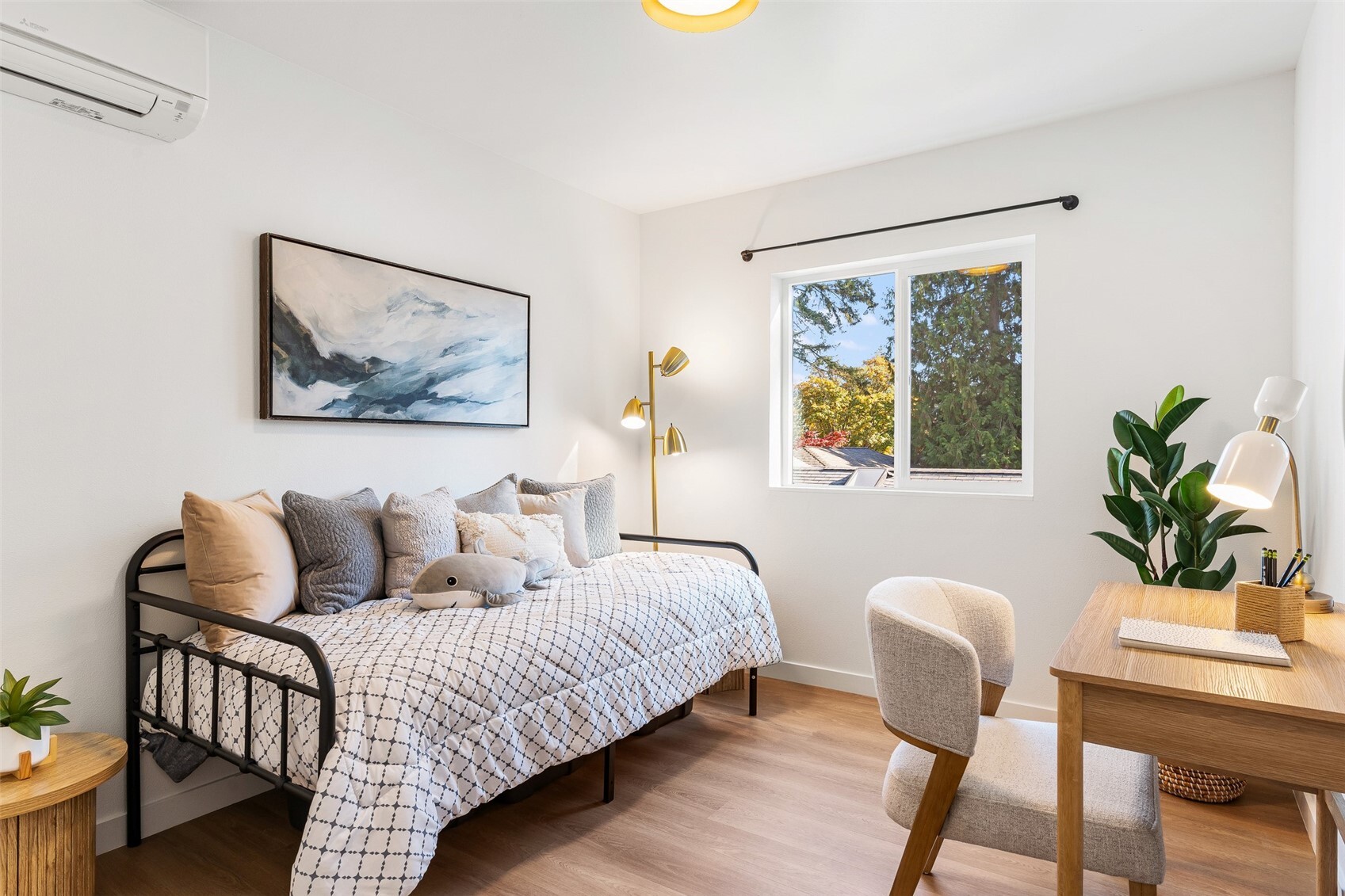 11020 17th Avenue Property Photo 18