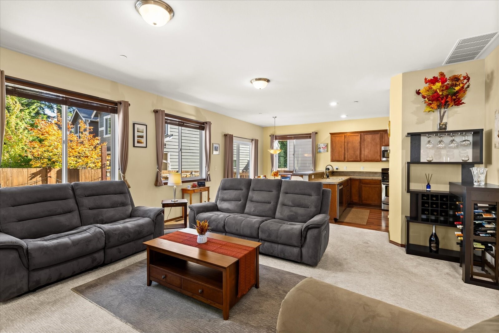 12505 28th Avenue Property Photo 7