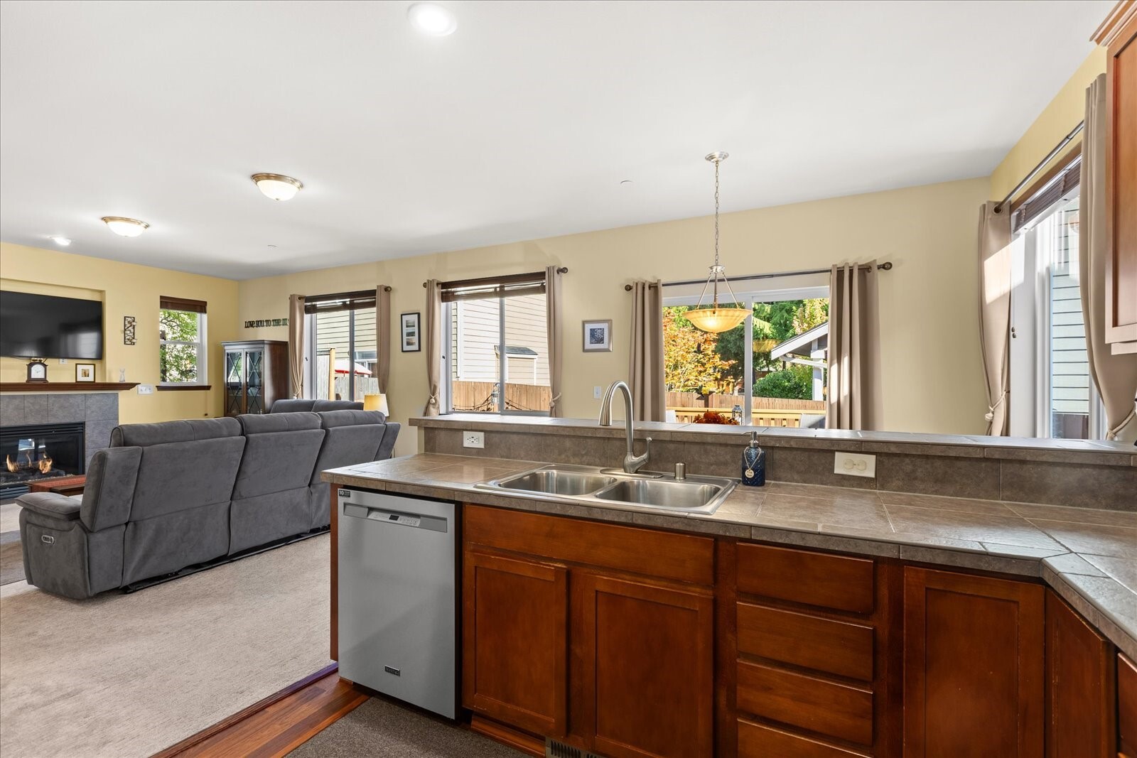 12505 28th Avenue Property Photo 9