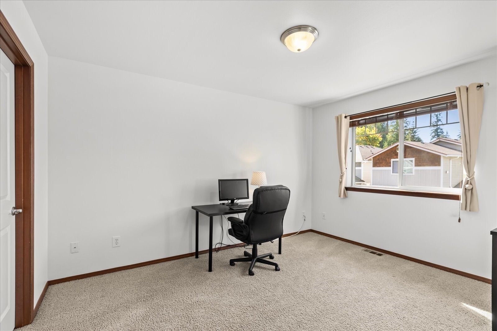 12505 28th Avenue Property Photo 23