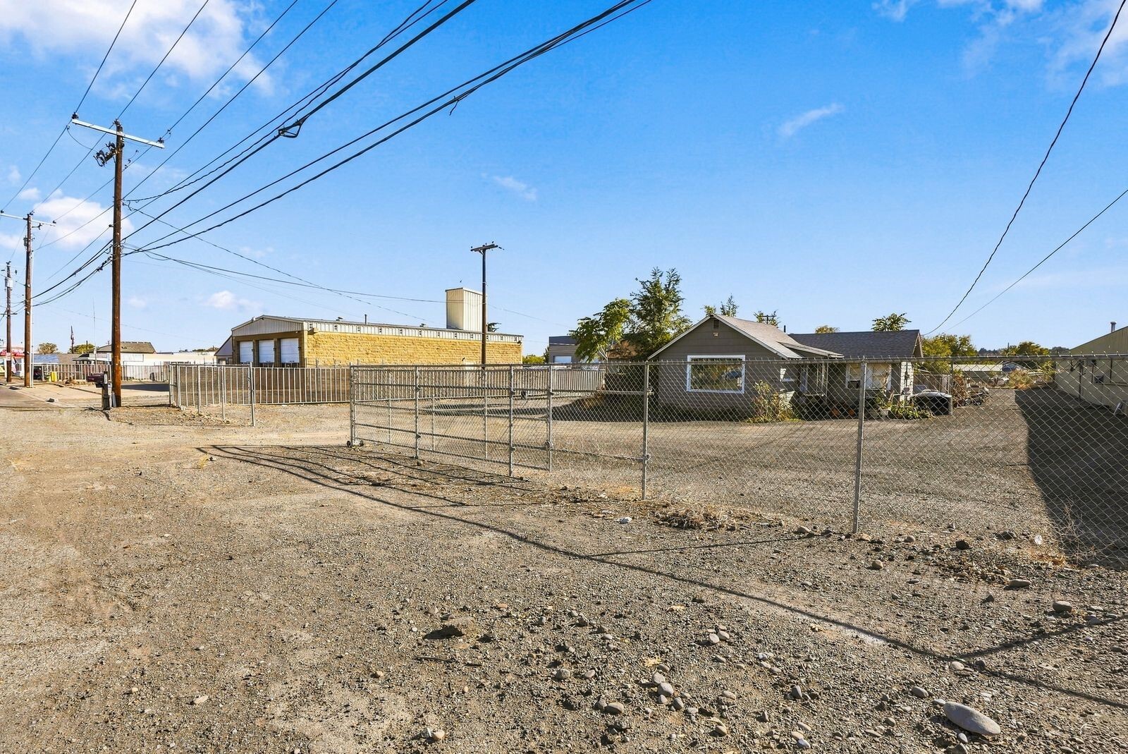2204 Fruitvale Boulevard Property Photo 18