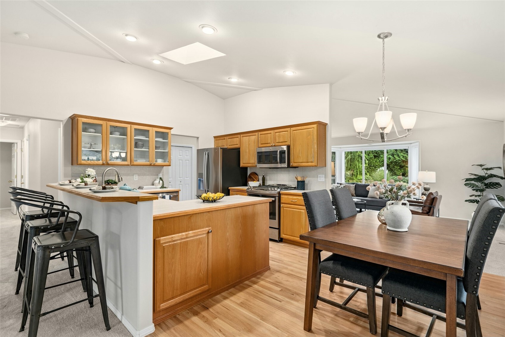 19410 2nd Drive B Property Photo 10
