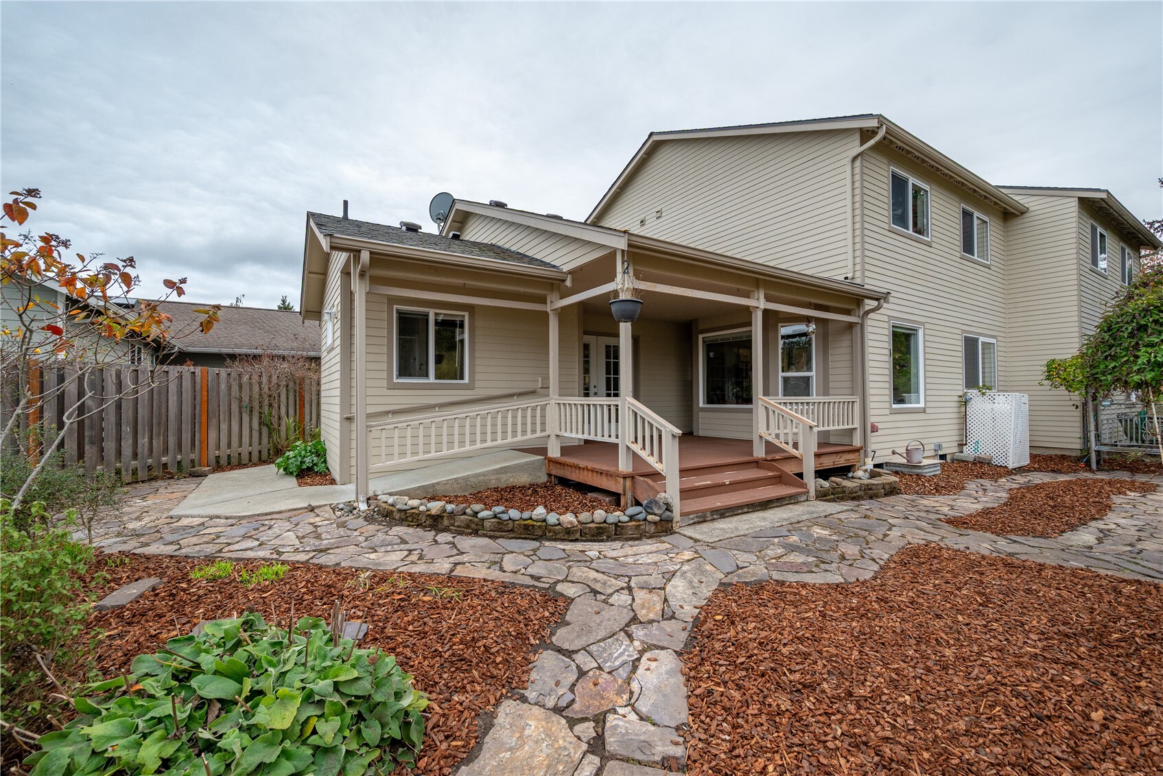 304 Nw Capstan Court Property Photo 28