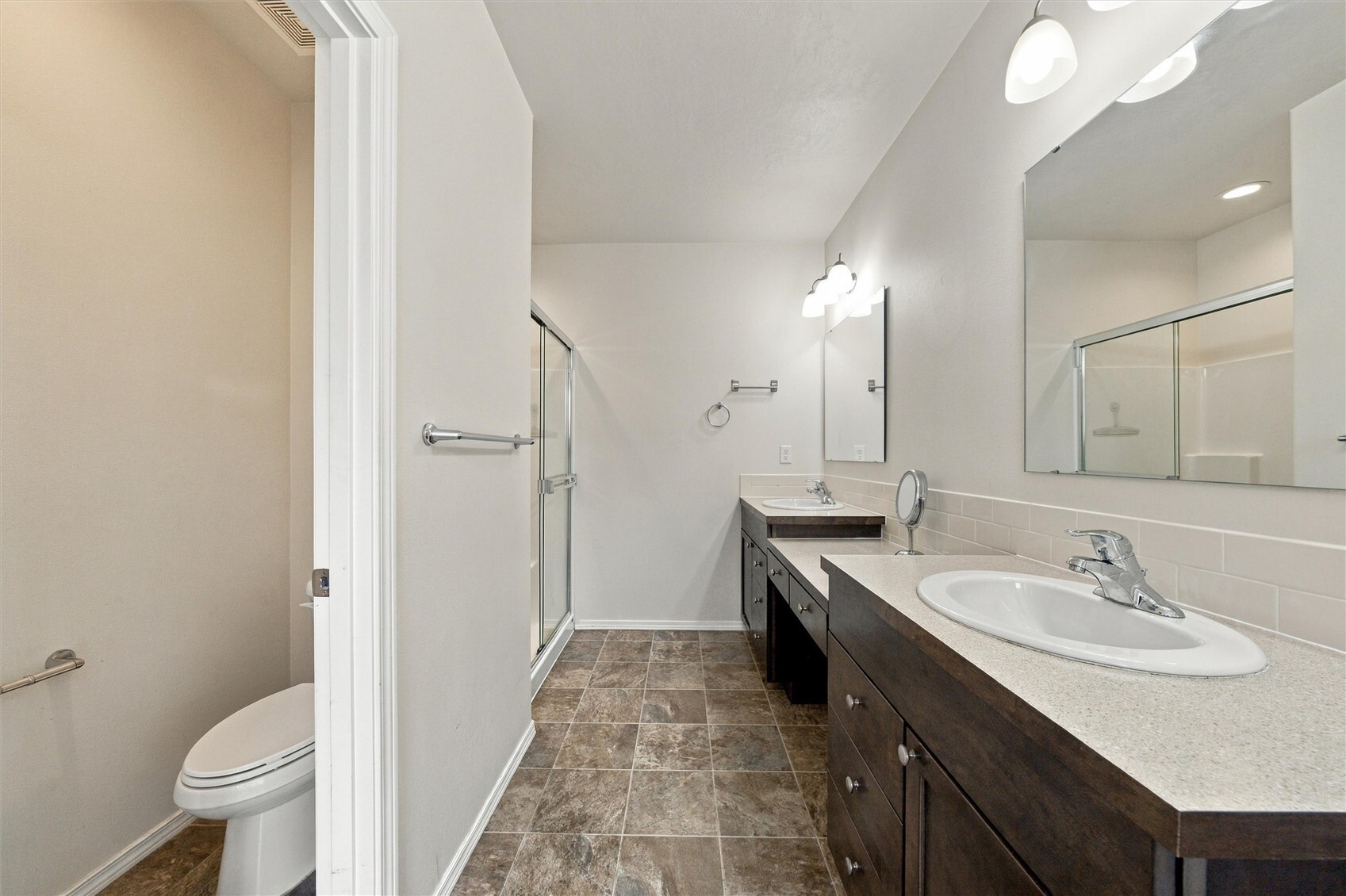 8004 Cassiar Drive Property Photo 21