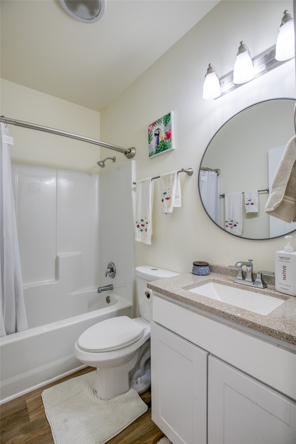 618 Randall Property Photo 10
