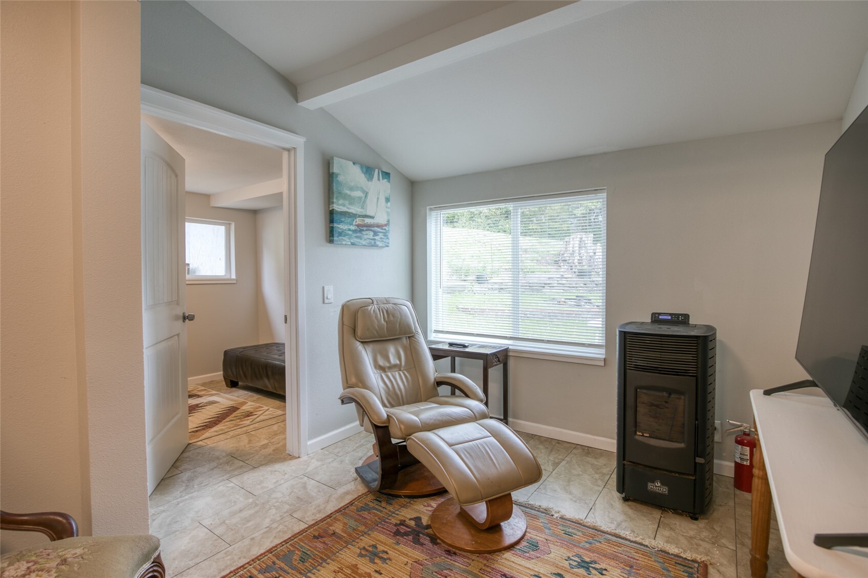 618 Randall Property Photo 22