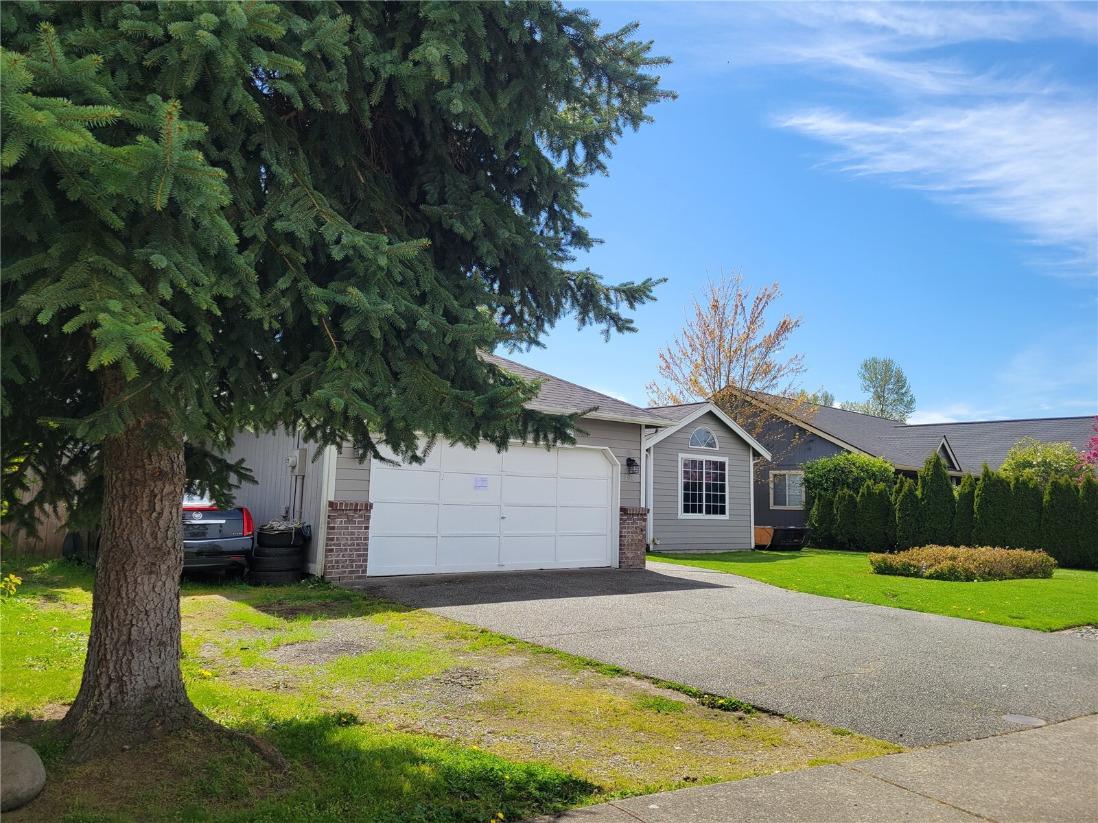 506 Skinner Way Property Photo 3