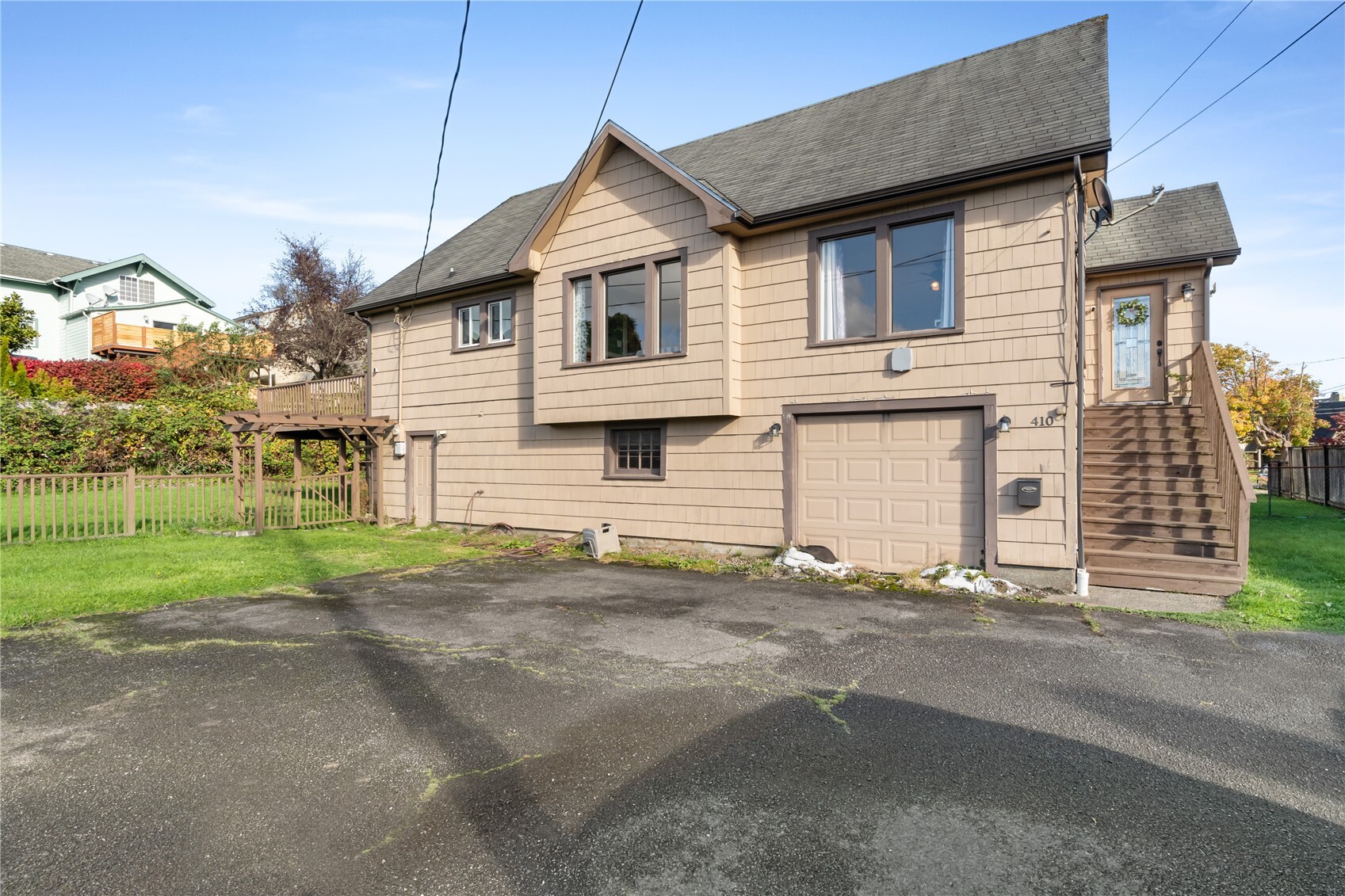 410 Simpson Avenue Property Photo 1
