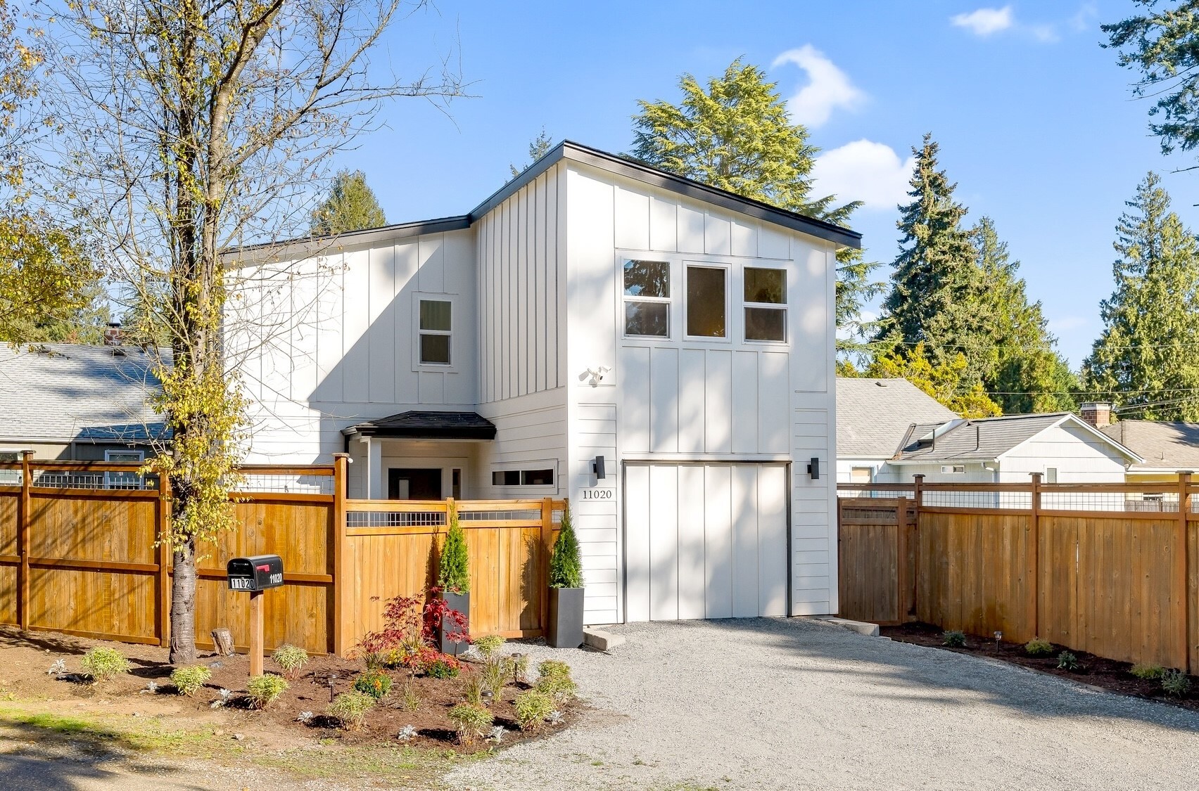 11020 17th Avenue Property Photo 1