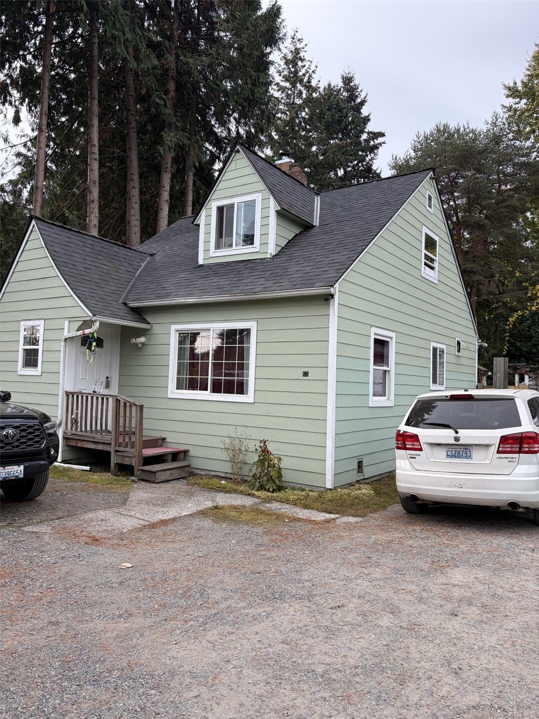 631 1st Avenue Property Photo 1