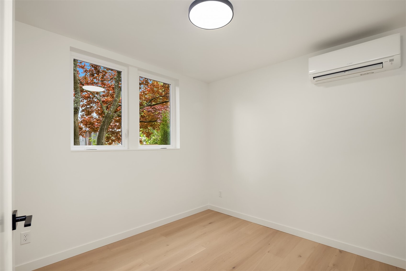 7334 25th Avenue Property Photo 15