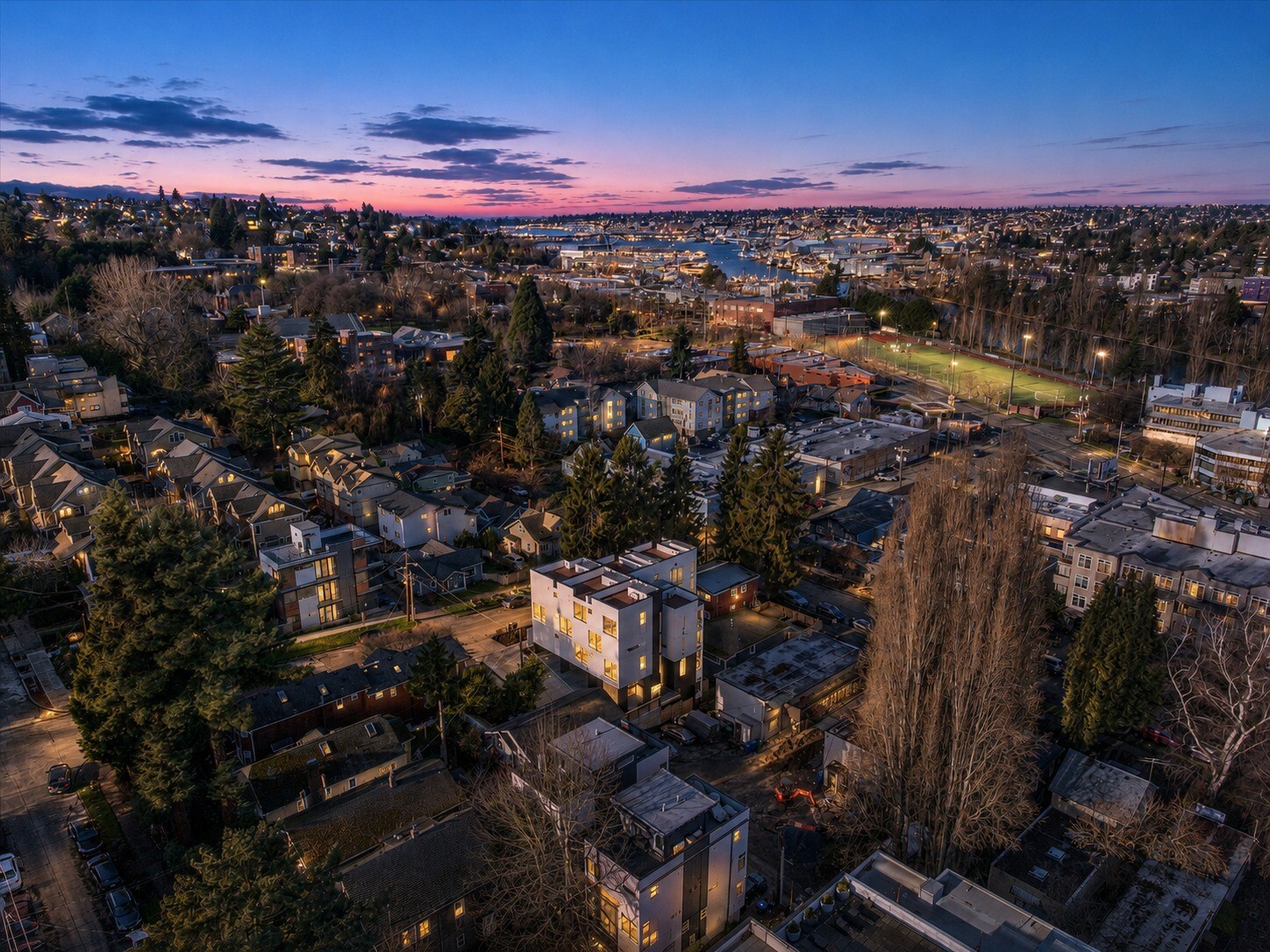 3112 Queen Anne Avenue Property Photo 1