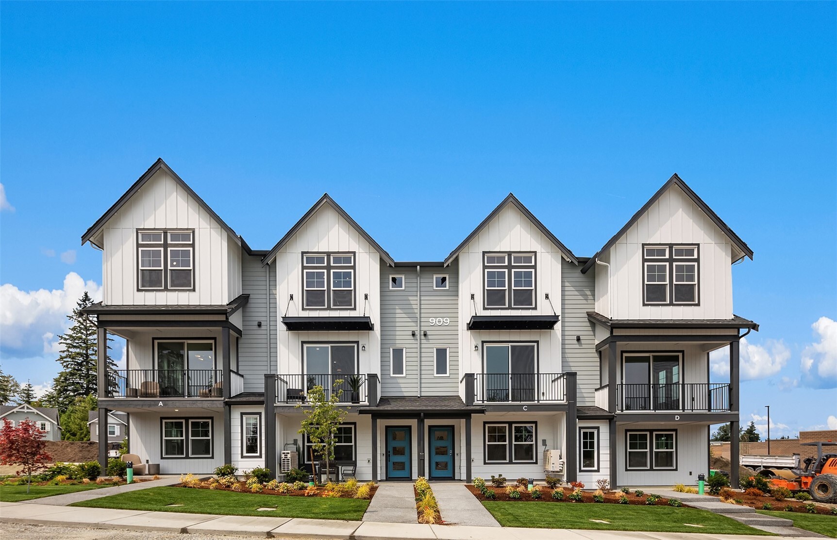 1004 243rd Place C Property Photo 1