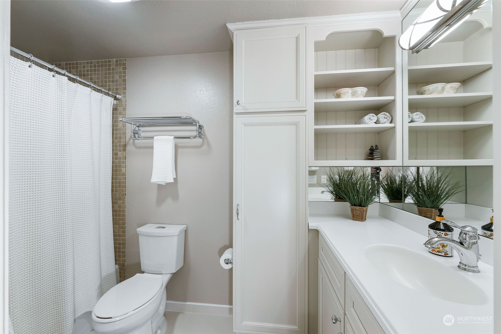101 Highland Green 5 Property Photo 17