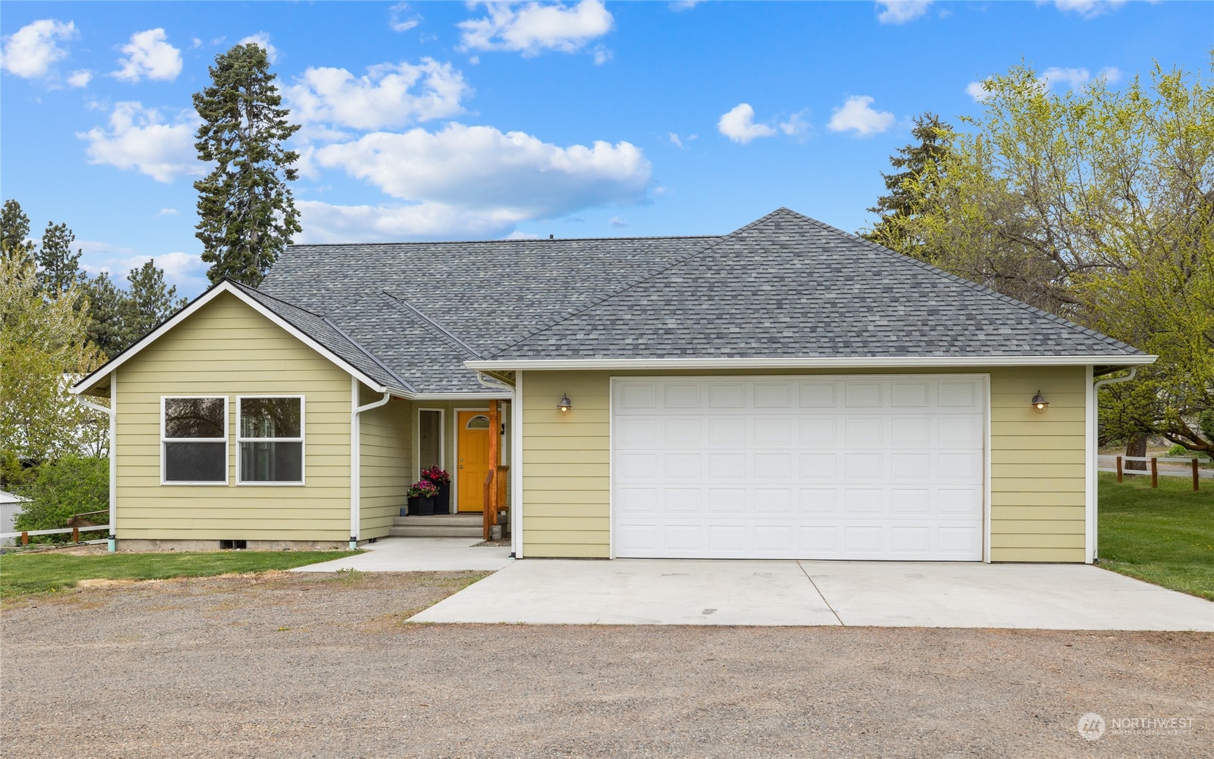 1507 Vantage Highway Property Photo 1