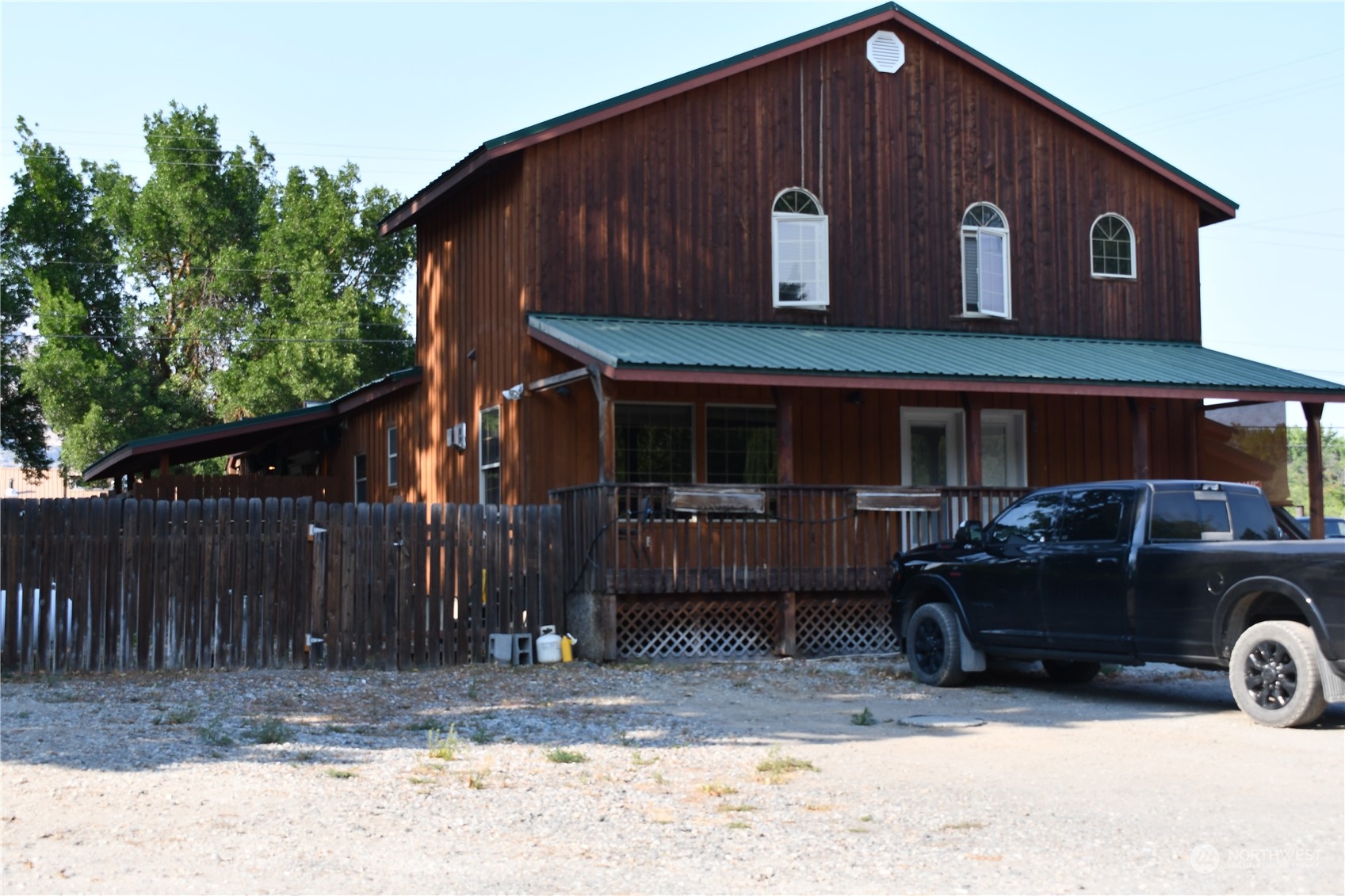 1454 Old Highway 97 Property Photo 8