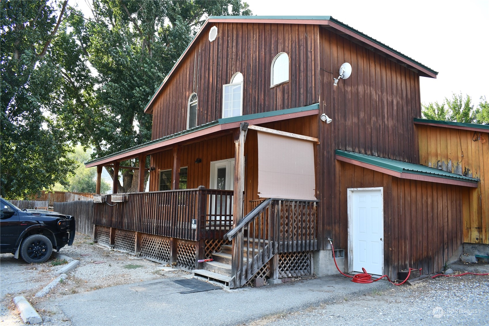 1454 Old Highway 97 Property Photo 9