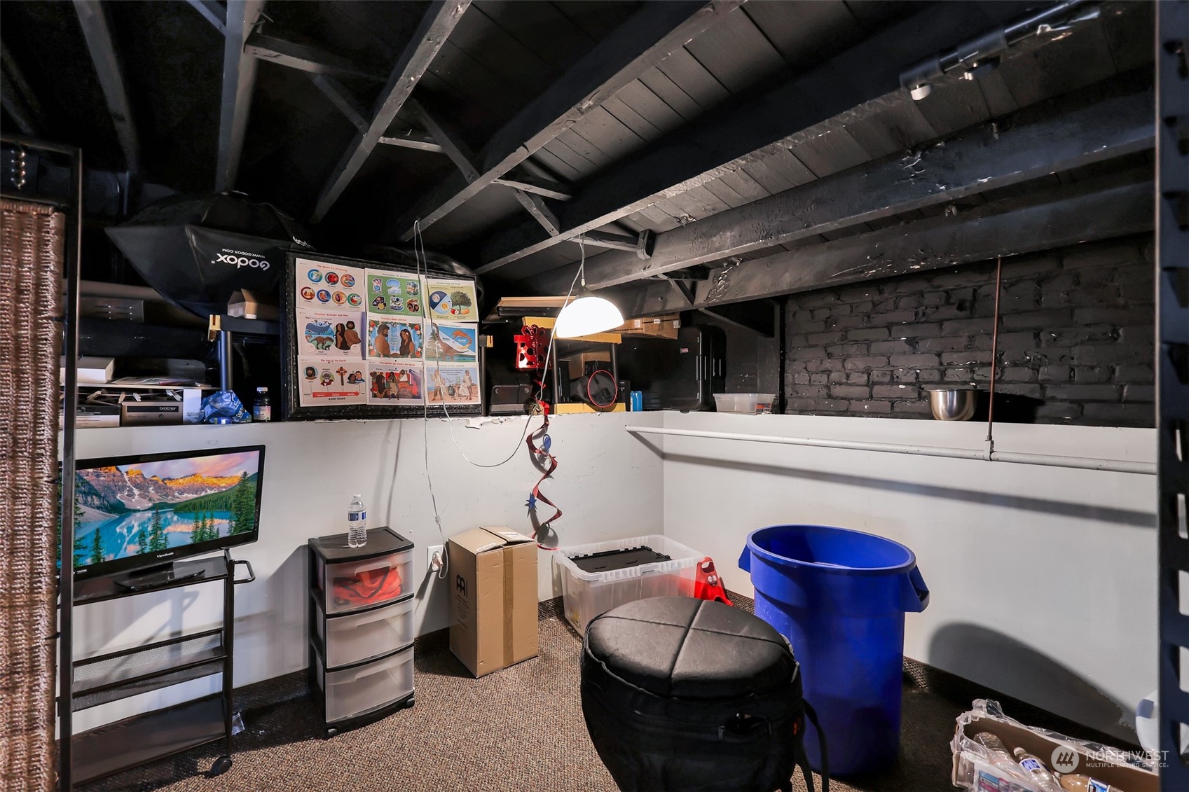 1309 N Ash Street Property Photo 12