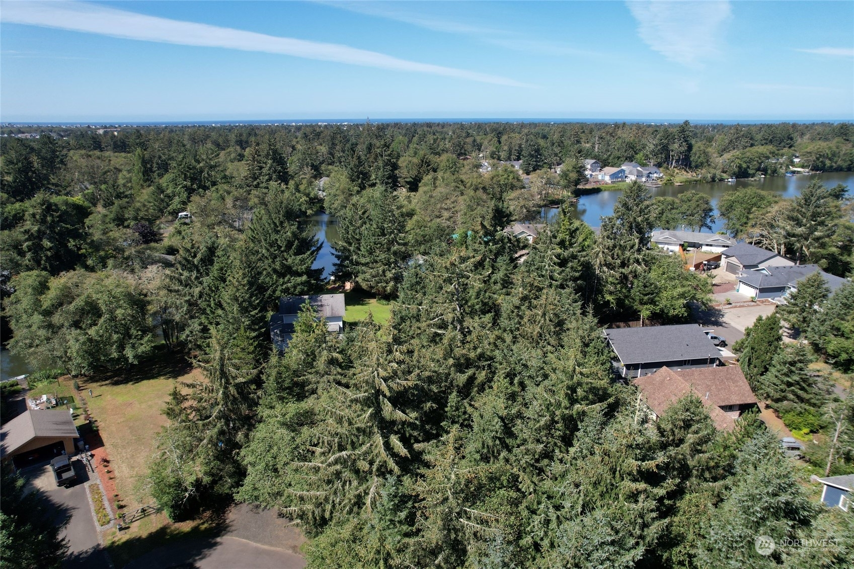 768 Sandpiper Court Property Photo 13