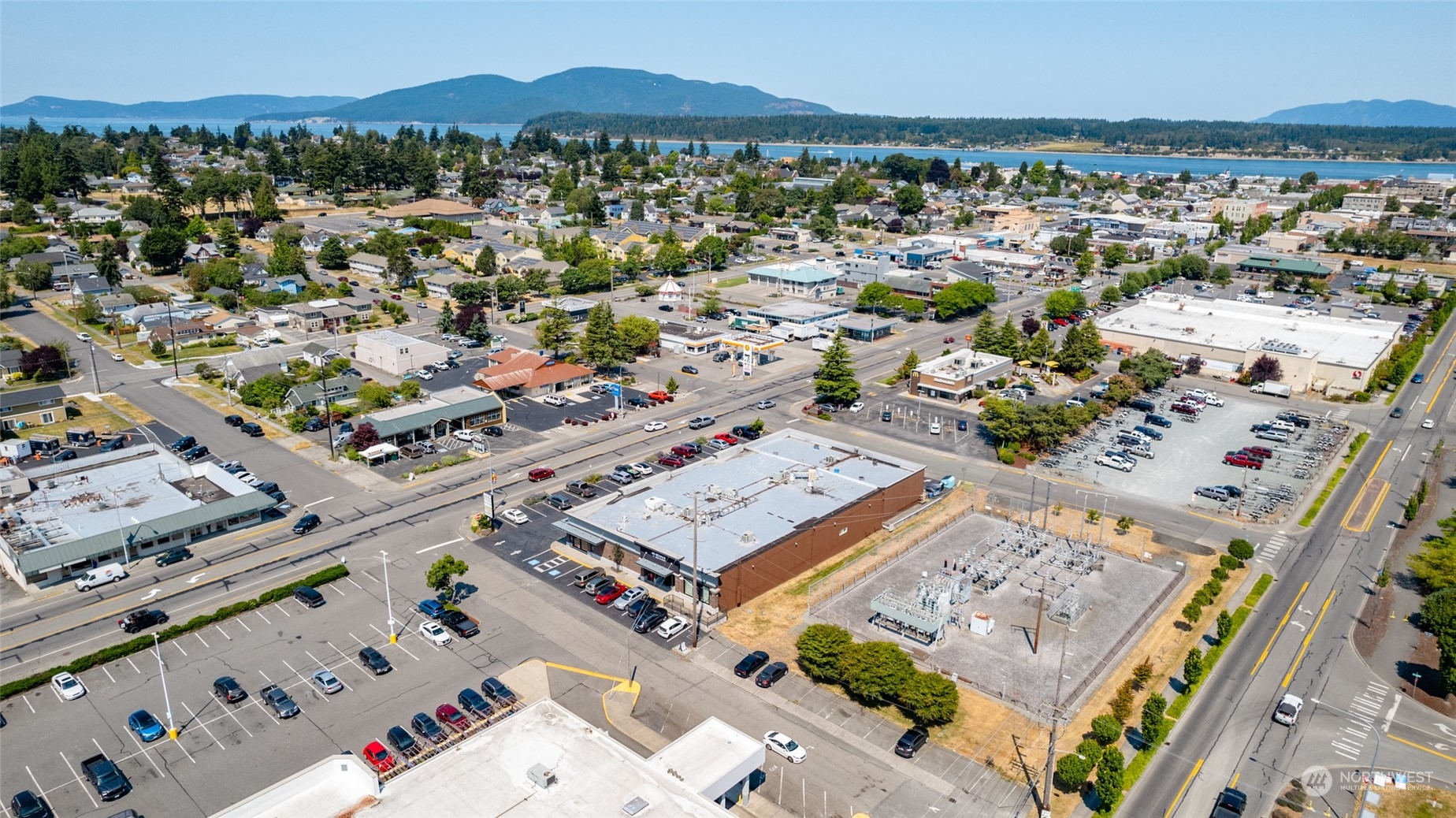 1419 Commercial Avenue Property Photo 10