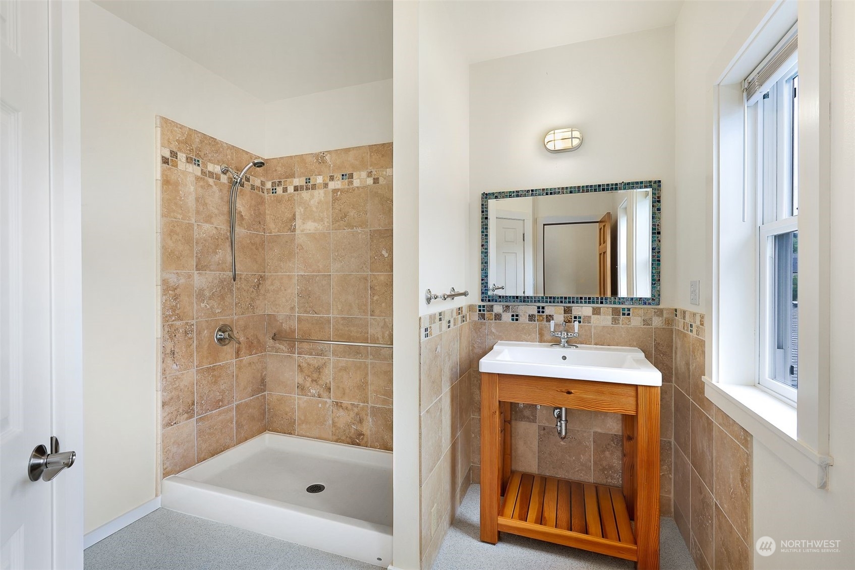 829 2nd Street Property Photo 22
