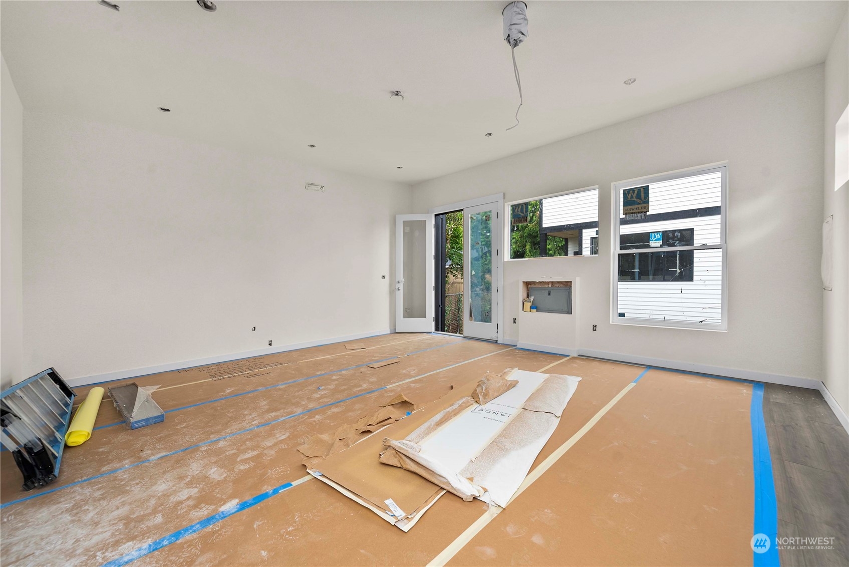 762 To 762b S 75th Street Property Photo 5