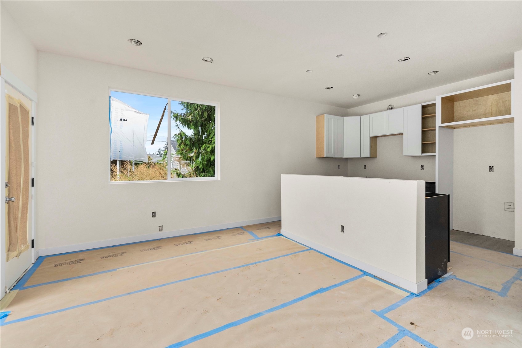 762 To 762b S 75th Street Property Photo 16