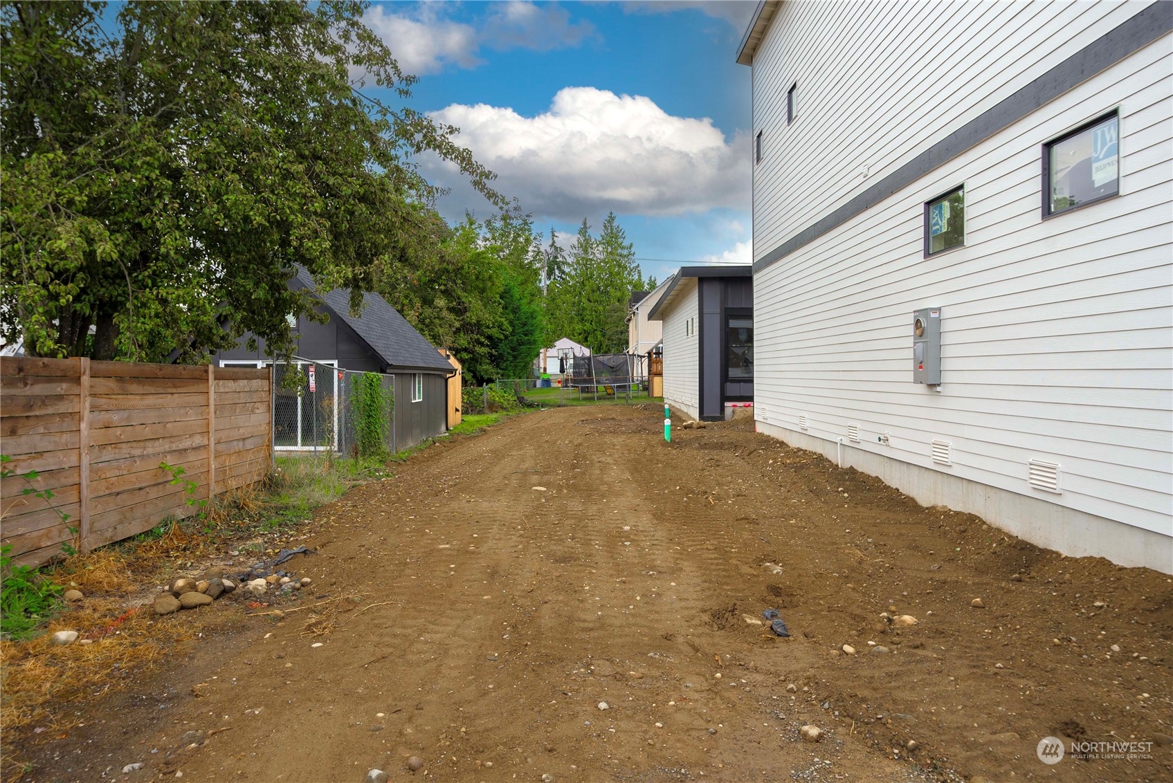 762 To 762b S 75th Street Property Photo 33