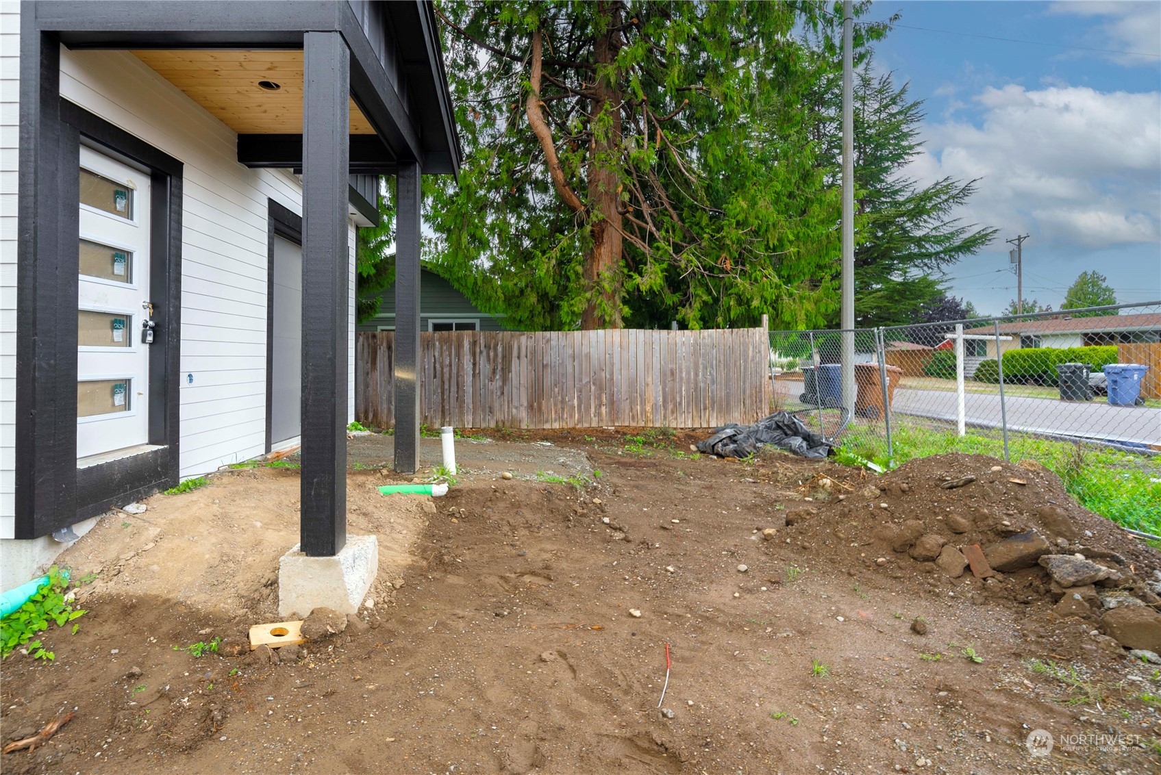 762 To 762b S 75th Street Property Photo 34
