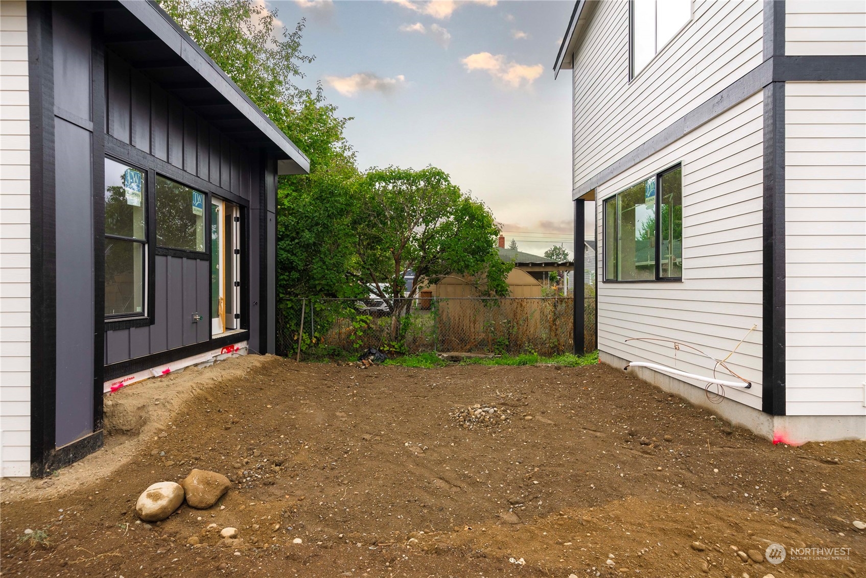 762 To 762b S 75th Street Property Photo 35