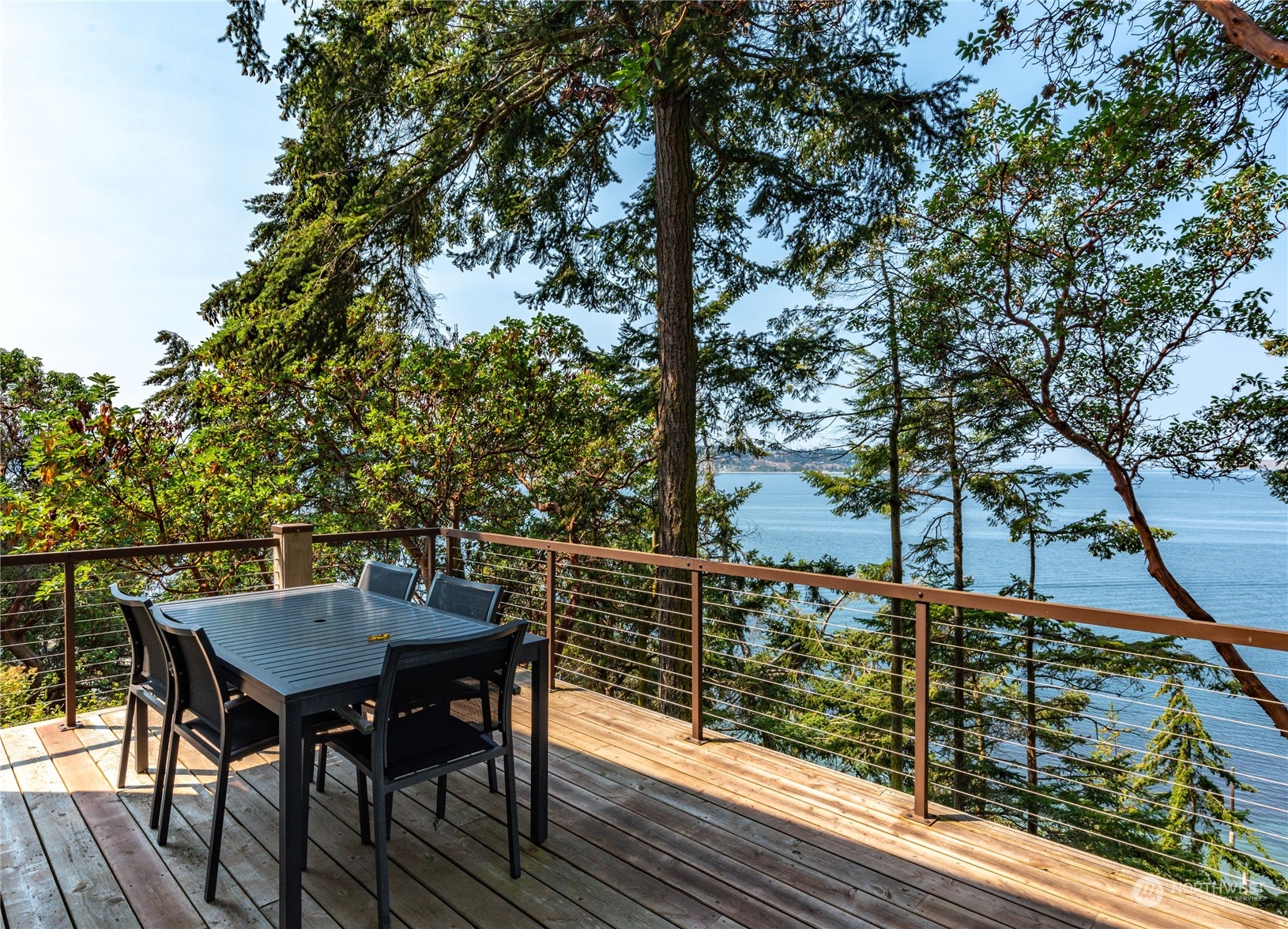 556 Beckett Point Road Property Photo 1