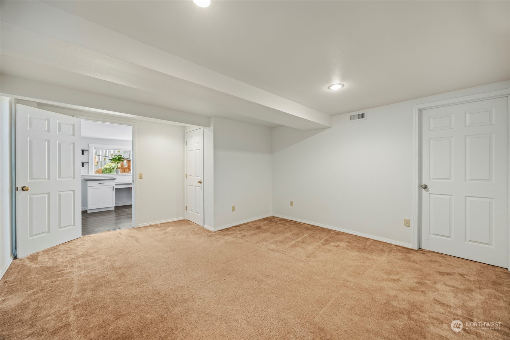 21419 3rd Avenue Property Photo 29